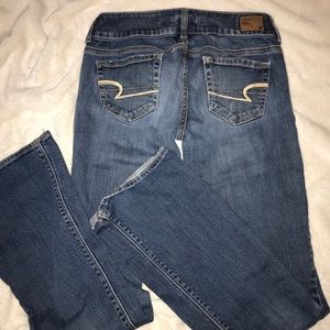 AE Artist jeans